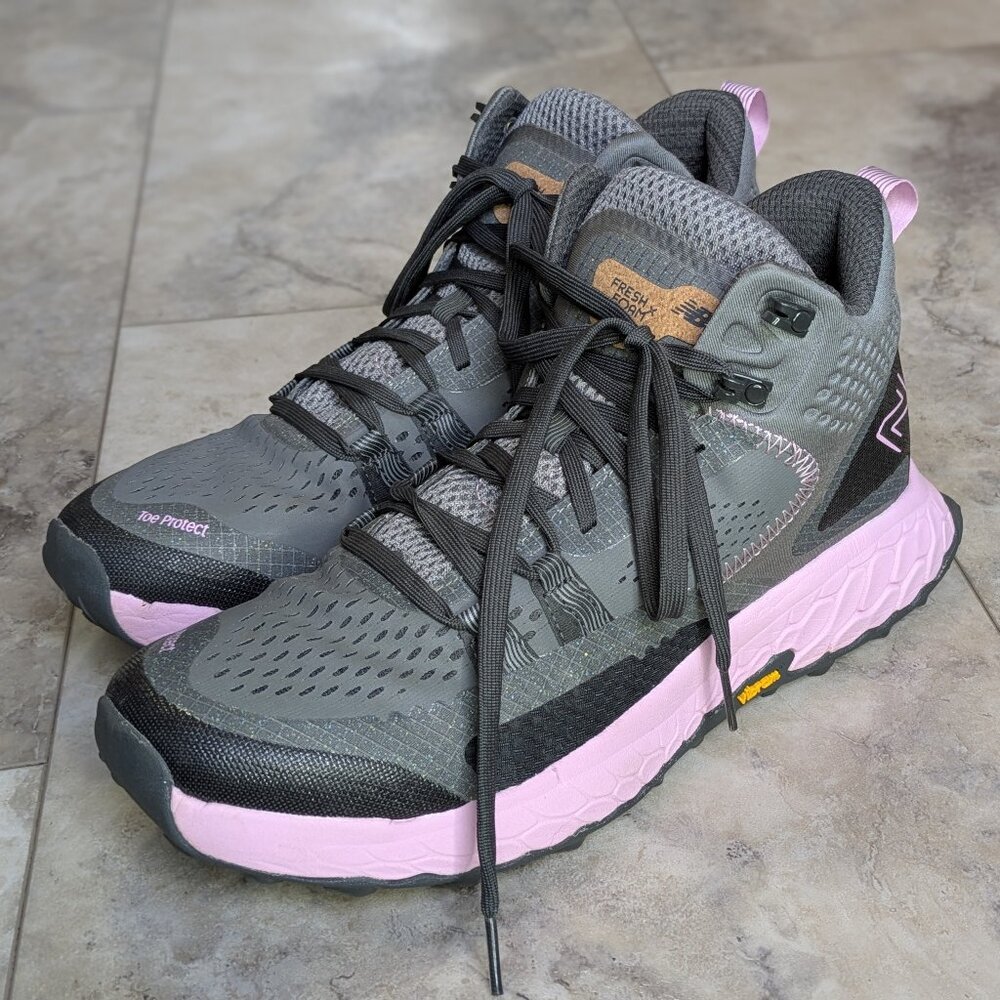 New Balance Fresh Foam x Hierro Mid Trail Shoes (women's 10)